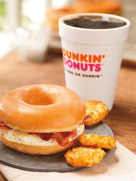 Dunkin' Donuts glazing over details about doughnut breakfast sandwich 