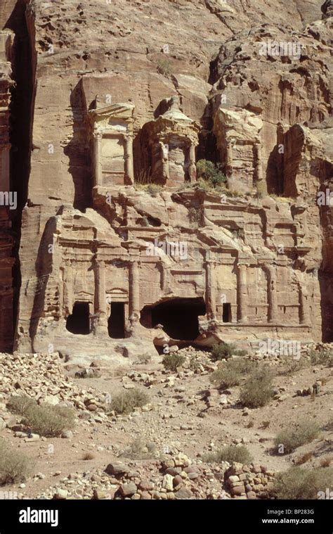 1808 Petra The Rock Cut Nabatean Tombs Stock Photo Alamy