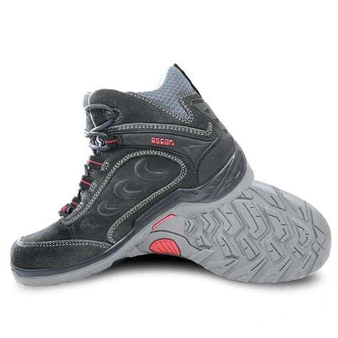 Be free flexible and safe. Safety Shoes Explorer 128 Grey - Oscar - Safety Footwear