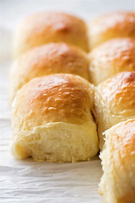 1 hour dinner rolls {soft fluffy} video life made simple