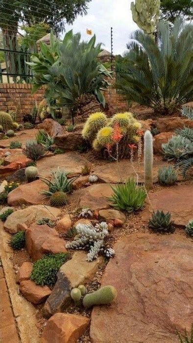 11 Stunning Oasis Design Ideas For Your Desert Landscape ~ Godiygocom