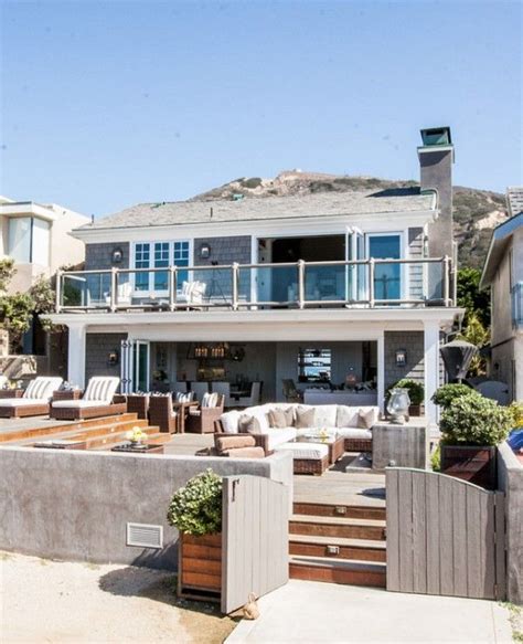 Malibu Beach House In 2019 Beach House Decor Dream Beach Houses