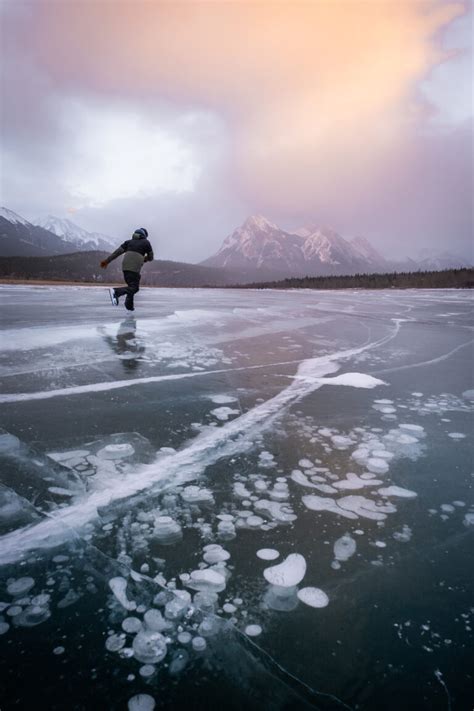 11 Reasons To Visit Abraham Lake In Alberta 2024