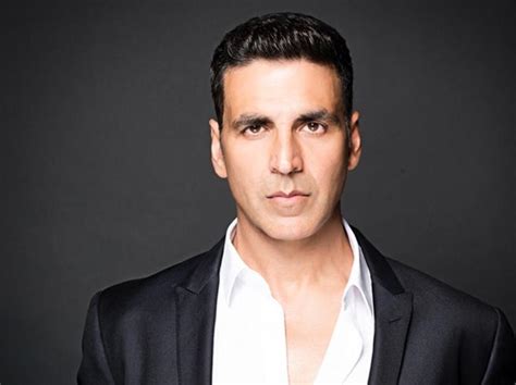 with earnings of rs 366 cr akshay kumar is the only indian on forbes 100 highest paid celebs list