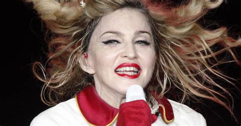 Pop Ikone Sex Symbol Superstar Madonna Wird