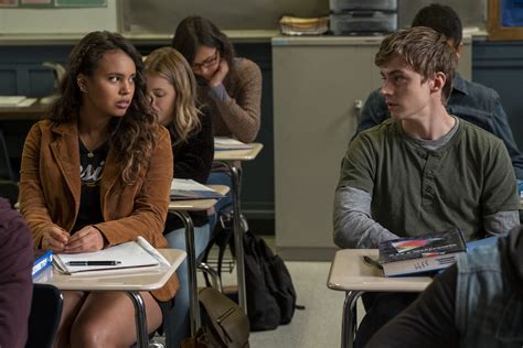 13 Reasons Why Season 3 Review The Ending Homecoming More —spoilers Indiewire