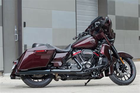 2019 harley davidson cvo street glide review 14 fast facts