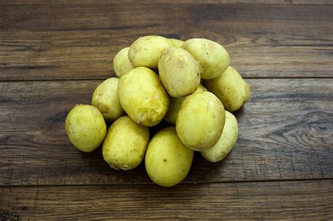White Potatoes Washed Kerrys Fresh