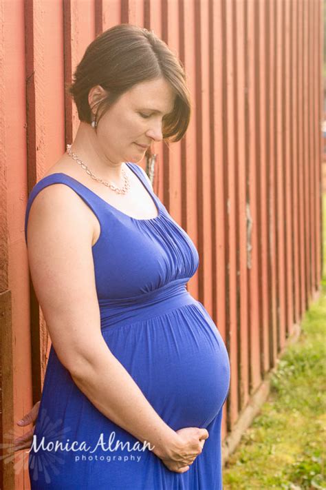 Summertime Pregnancy Gaithersburg Maternity Photographer