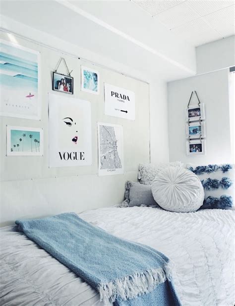 20 Beach Inspired Dorm Room