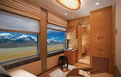 Tangula Luxury Train To Tibet