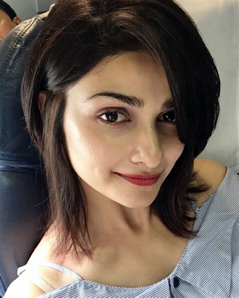 Prachi Desai Reveals How Bollywood Functions Movies