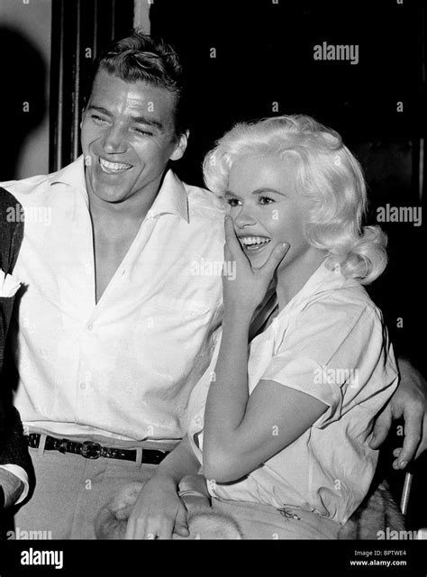 Mickey Hargitay And Jayne Mansfield Actriz Y Su Marido 1957 Fotografía