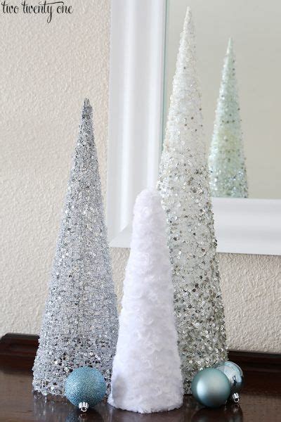 20 Diy Mini Christmas Tree Decor Ideas — Make These Simple Mini