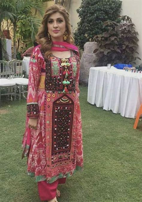 Pin By Saadi Noor On Balochi Dress Balochi Dress Ladies Blouse