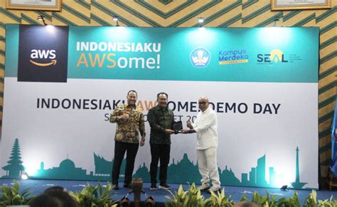 Dukung Merdeka Belajar Diskominfos Bali Sabet Digital Innovation