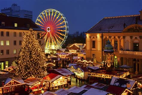 Christmas Fairs In Budapest Budapest New Year