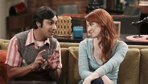Emily La Novia De Raj En The Big Bang Theory Se Convertirá En Un Personaje Fijo Objetivo
