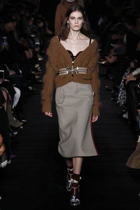 I Love The Belted Slouchy Sweater With The Tweed Skirt In No 21s Fall