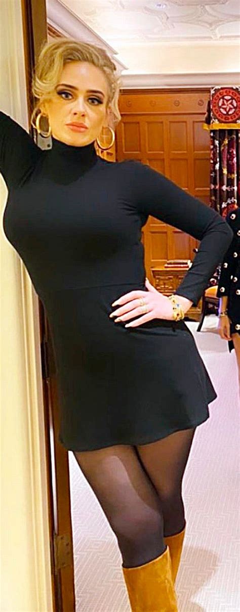 Adele Poses For Stunning Bikini Snap Which Shows Off Tiny Waist And