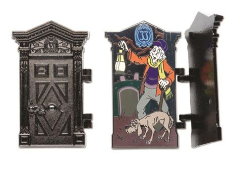 24931 Caretaker And Dog Hinged Door The Haunted Mansion 50th