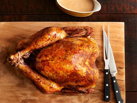 Best 5 Ways To Dress Up Your Thanksgiving Turkey Fn Dish