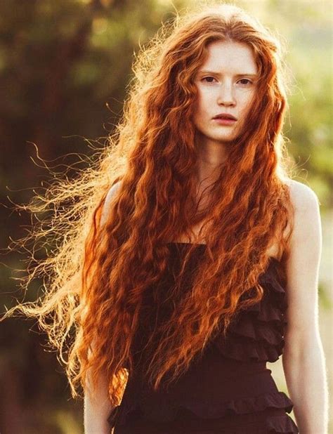 Pin By Jen Santos On Portrait Inspiration Bright Red Hair Long Red Hair Red Hair