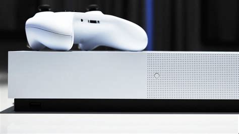 Disc Less Xbox One S All Digital Edition Could Launch In May What Hi Fi