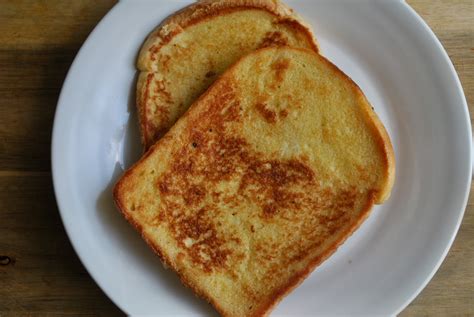 Quick And Easy French Toast Eggy Bread Recipe Student Recipes