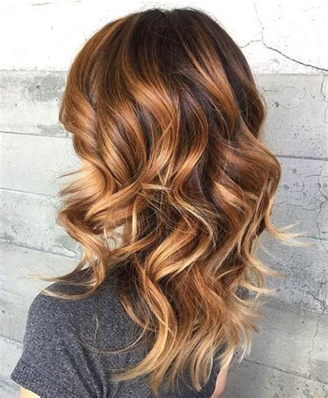 Mèche Caramel Sur Cheveux Châtain Ombre Hair Hair Color Balayage