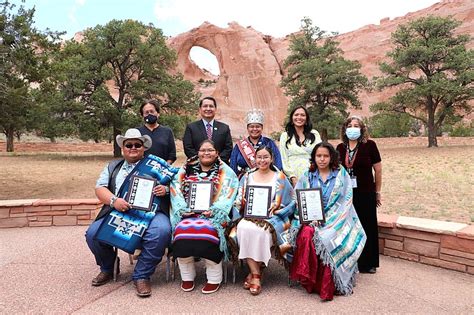 Navajo Nation Recognizes High School Graduates For Navajo Language