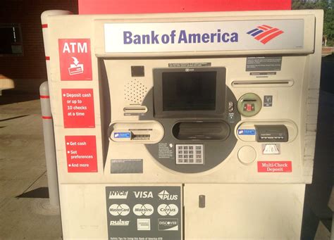 Bank Of America Bank Of America Drive Up Atm Machine 820 Flickr