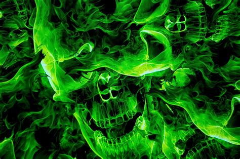 74 Green Skull Wallpaper