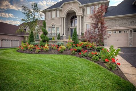 15 Incredible Front Yard Landscaping Ideas With Beautiful Colorful