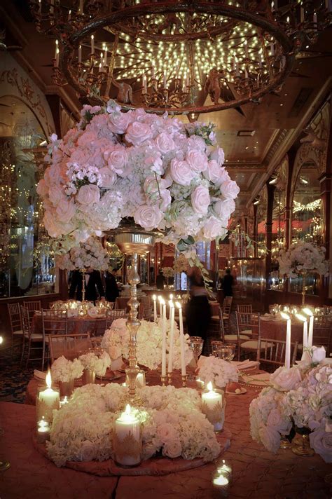 Wedding By Designs Tall Wedding Centerpieces On A Budget