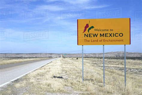 Usa New Mexico Welcome Sign At The Border Between New Mexico And