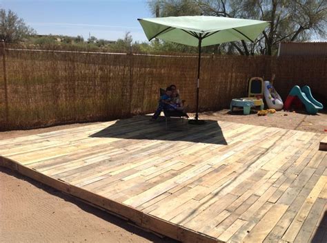 Pin By Shawn On Projects To Try Pallet Decking Backyard Outdoor Design