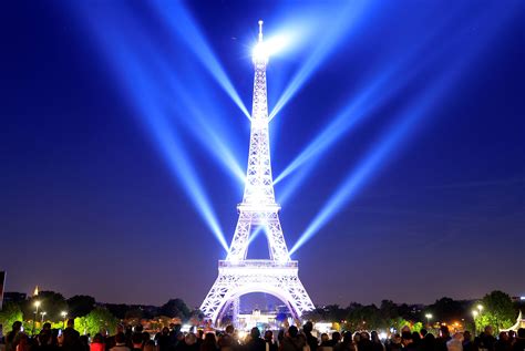 La Espectacular Celebración Por Los 130 Años De La Torre Eiffel