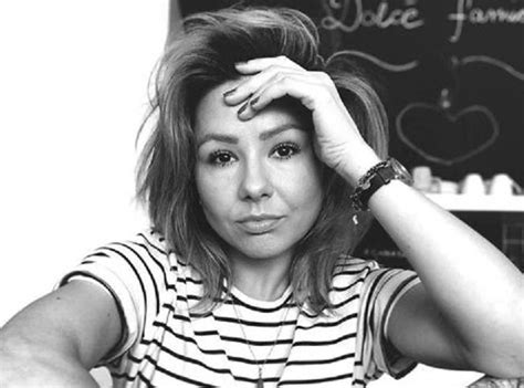 Finalistka siódmej edycji programu talent show tvp2 the voice of poland (2016). Zrozpaczona Ania Karwan BŁAGA fanów o udział w wyborach ...