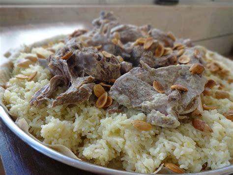 Jordanian Mansaf Lamb Cooked In A Yogurt Sauce المنسف الأردني