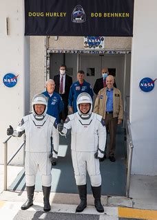 KSC-20200530-PH-KLS02_0041 | NASA astronauts Douglas Hurley … | Flickr