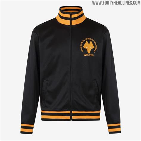 The latest kit, gifts and accessories from wolves. Fantastische Wolves Retro Trikot-Kollektion veröffentlicht ...