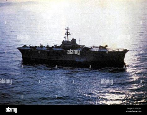 Uss Inchon Lph 12 Underway In The Mediterranean Sea In 1979 Stock