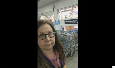 Walmart Employee Calls Suspected Shoplifter An Idiot