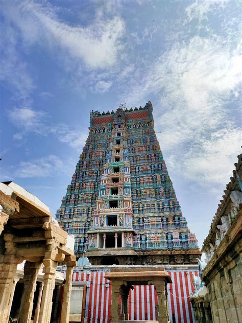 The Andal Vishnu Temple Tower In South India Over 200 Ft Tall Built