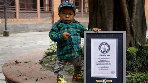 Worlds Shortest Teenager Named As 18 Year Old From Nepal Measuring 2ft