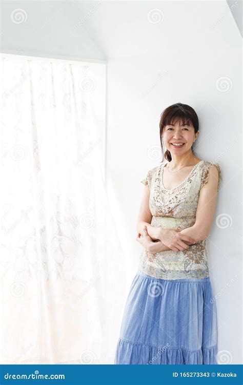 A Stylish Japanese Middle Aged Woman Stock Image Image Of Elegance Lips 165273343