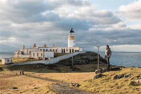 Neist Point Lighthouse Isle Of Skye Scotland Linger Abroad