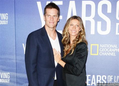 See Tom Brady Sunbathing Completely Naked During Vacation With Gisele