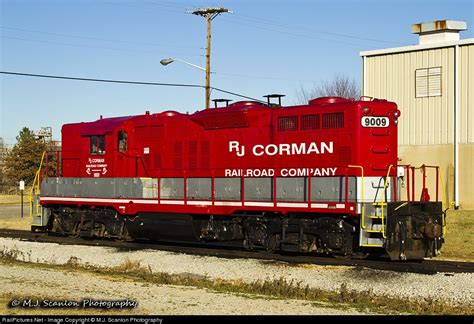 Railpicturesnet Photo Rjc 9009 Rj Corman Railroads Emd Gp9 At Olive